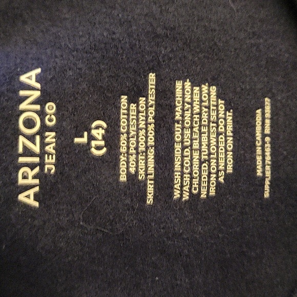 Girl's dress - Picture 3 of 4